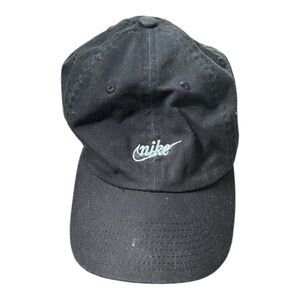 Nike Classic Black Hat